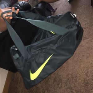 nike duffle/book bag
